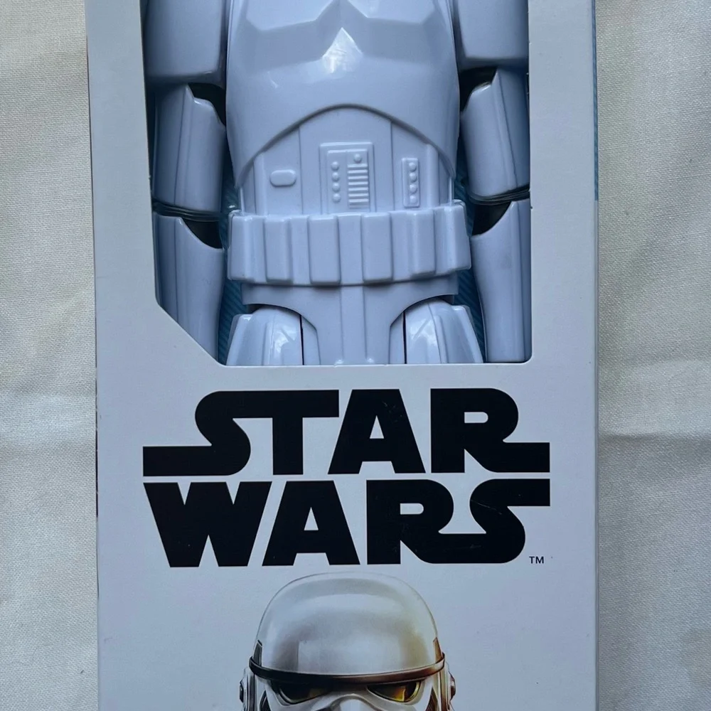 Star Wars White Trooper Collectible‎